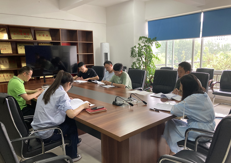 7.11+绵阳管理处收费稽查科召开机电序列岗位评定动员会1_副本.jpg