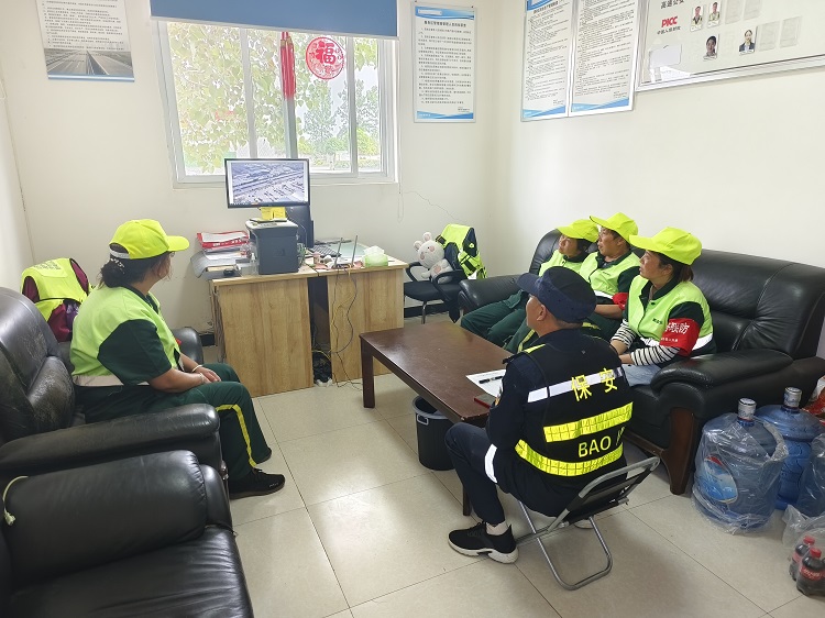 4.28+廖家湾停车区+廖家湾停车区召开“五一”节前安全生产工作会.jpg