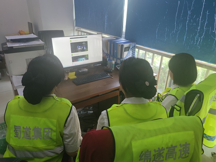 5.12+仙海、长明站+仙海、长明站开展自然灾害避险培训.jpg